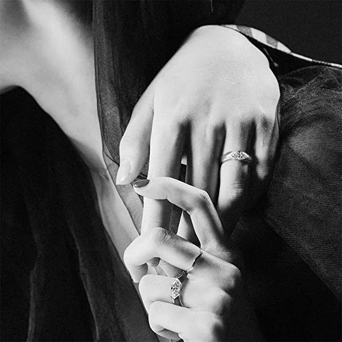 Loratta Marquise Moissanite Ring